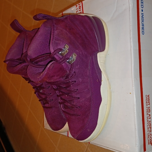 Jordan 12s jumpmans - Picture 6 of 10